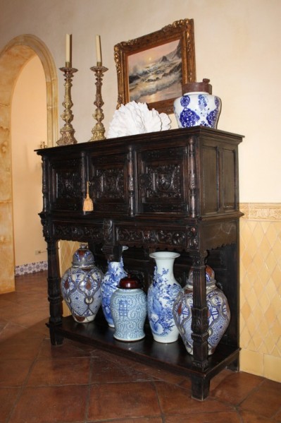 Living Area Terrracotta Tile Floor