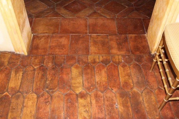 Antique Terra Cotta 12in Picket.jpg